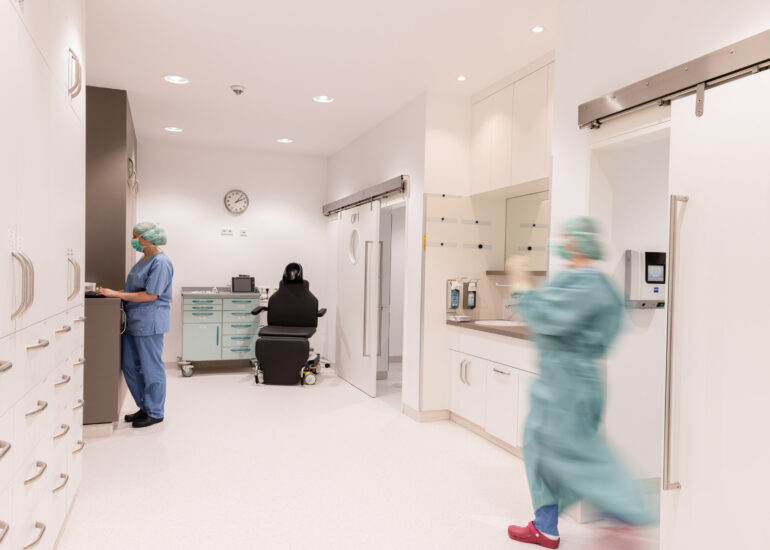 Augenzentrum Unna, Operationen Augen, Grauer Star, Klinikfotografie